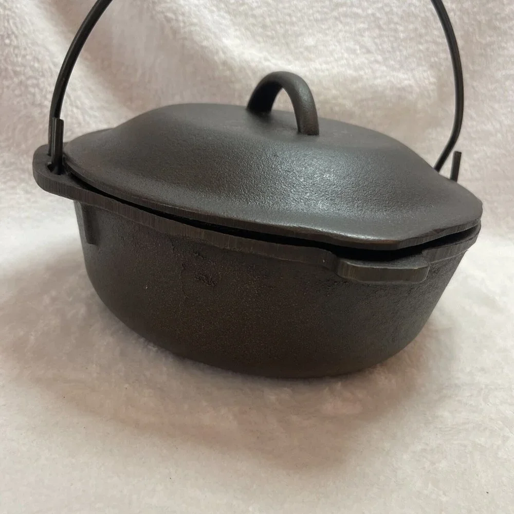 Vintage Cast‎ Iron Lodge 2qt sauce pan HTF recently seasoned
